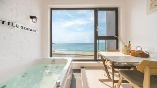 Goseong Littlesquare Oceanview Pension - 0