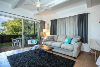 Kihei Bay Surf #110 Studio Modern/Beach Decor, A/C, Across Beach Cute Comfy - 4