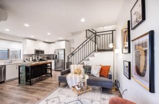 Brand New 3B2B Designer Home near SeaTac - 0