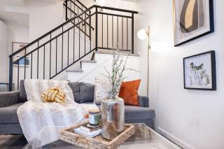 Brand New 3B2B Designer Home near SeaTac - 3