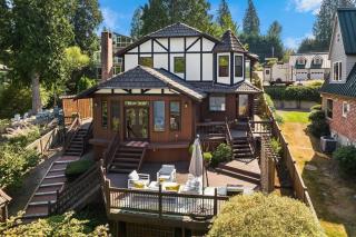 European White Castle on Lake Desire Private Dock - 4