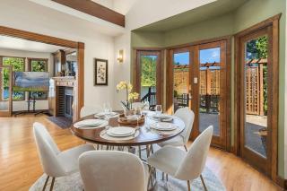 European White Castle on Lake Desire Private Dock - 1