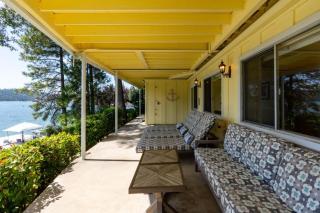 Eagles Nest at Bass Lake near Yosemite with Boat Dock - 4