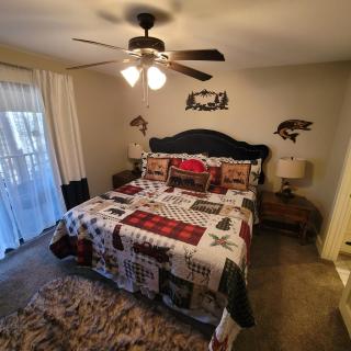 Bear Den on Lake Ouachita 2BR Condo at Mountain Harbor Resort - 8