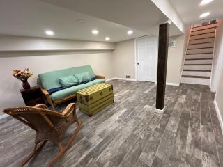 Spacious Beach Cabin w/ Lake Access | 4BR - 1