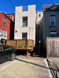 The Best of Dupont with Parking and Outdoor Space - 6