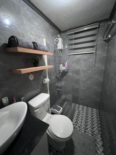 Cozy Condo beside SM Mall - 6