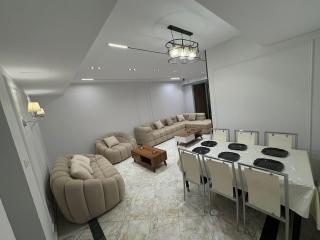 Luxury APT Side View - 6