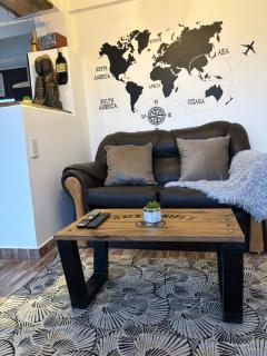 Ushuaia Magnifica, PB Luminoso y cálido departamento con asador - 2