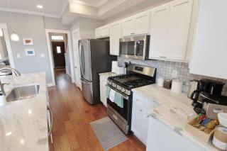 Terrific Family Townhouse - 1