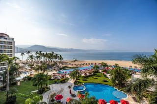 Grand Venetian Beachfront Apartment 503 - 0