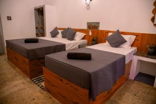 Hiri First In Rest - 4