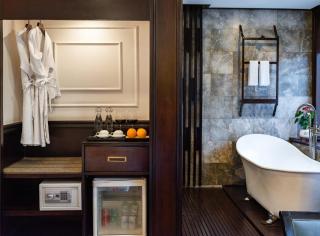 Amanda Luxury Cruise on Lan Ha Bay - 4