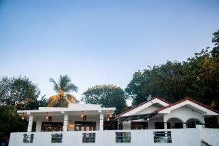 Hiri First In Rest - 8