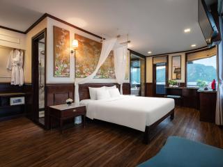 Amanda Luxury Cruise on Lan Ha Bay - 1