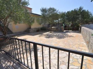 Apartman Olive Garden - 7