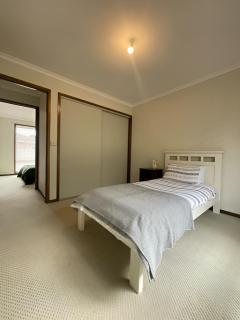 Grovedale Guest House - Torquay & Deakin Area - 5