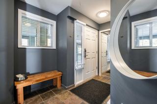 Lynx 204 by Outpost Whistler - 3