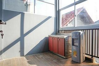 RedDoorz near Kemang Square - 3