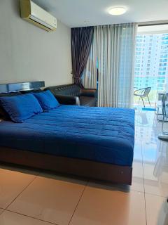 Peaceful Sea View Condo - 9