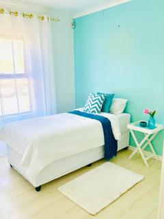 The Cherry Apartment Nahoon Valley - 8