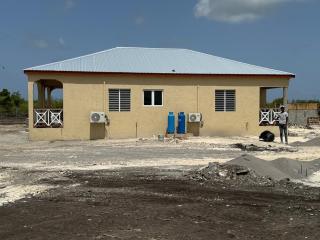 3BD 3BA Retreat near Airport w Washer Dryer - 3