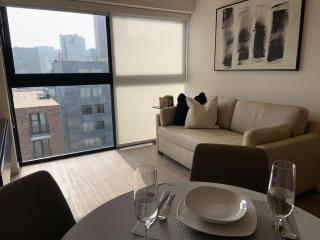 Moderno y céntrico en San Isidro - 8