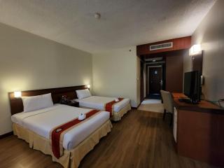 Hatyai Golden Crown Hotel - 8