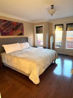 Luxury Home - Upper Toronto Beaches - 3