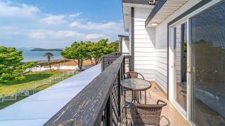 Yeosu Dangdangi Dog Family Pension Gold - 5