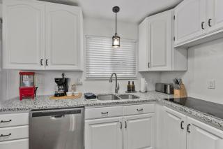 Family-Friendly 4BR Home Near Deer Valley Sleeps 8 - 2