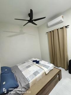 A Z Homestay Lata Rek - 2