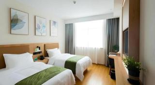 GreenTree Inn Express Henan Xinyang Huaibin County - 3