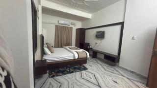 Airways Inn - 2