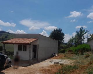 Casinha do interior pé na terra Itapeva MG - 6