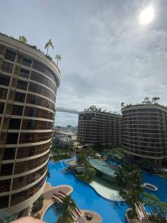 Cozy and Relaxing Private Studio with free Luxurious Pool and Gym - 0