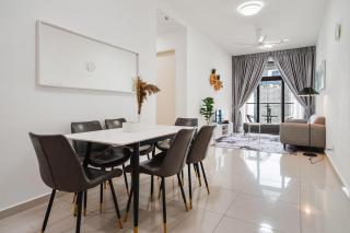 Legasi Residence Direct KLCC VIEW Only10minWalkToKLCC With PS4 AndBoardGames - 7