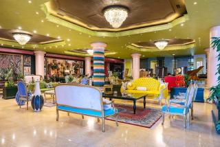 Phoenicia Grand Hotel - 5