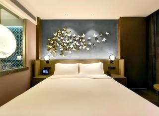Crystal Orange Hotel Wukesong Jinghui Square Branch - 8
