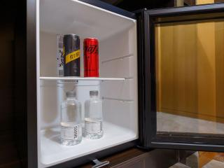 Dalian Zhongshan Square Seaview Meilun Hotel - 1