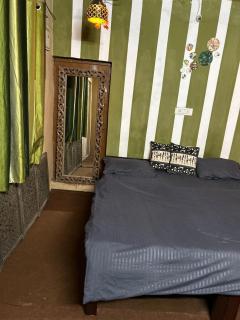 Backpacker Storey - 6