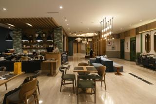 MaxOneHotels.com @ Kota Harapan Indah Bekasi - 7