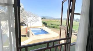 Gin's Greenery Resort - 2