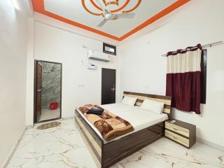 Omji Dwarika Bhawan - 2km from Ram Temple - 6