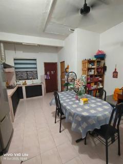 MKF Homestay, Taman Mutiara - Batu Pahat - 1