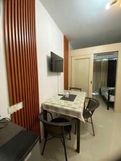Sea Residences Staycation Moa ,Stern Homes - 3