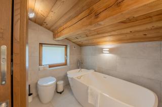 Luxury Mountain Chalet Pool Sauna Cinema - 2