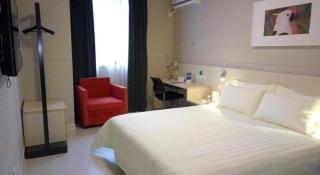 Jinjiang Inn Jiaxing South Lake - 1