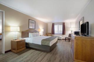 Quality Inn & Suites Lake Havasu City - 6