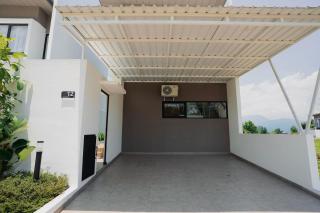 Banyu Bening The Villa Resort - 1